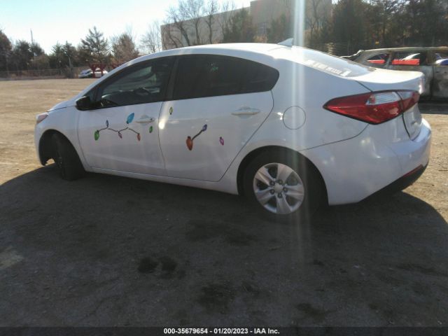 KNAFK4A68G5501873 KIA FORTE LX