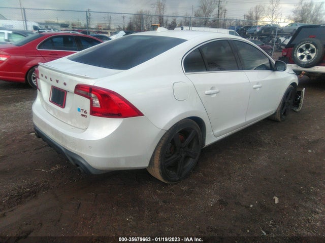 Volvo S60 T6 R-design Platinum 2015 YV1902TH3F1304733 Image 4