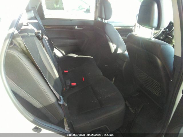 5XYKTDA6XFG649219 KIA SORENTO LX