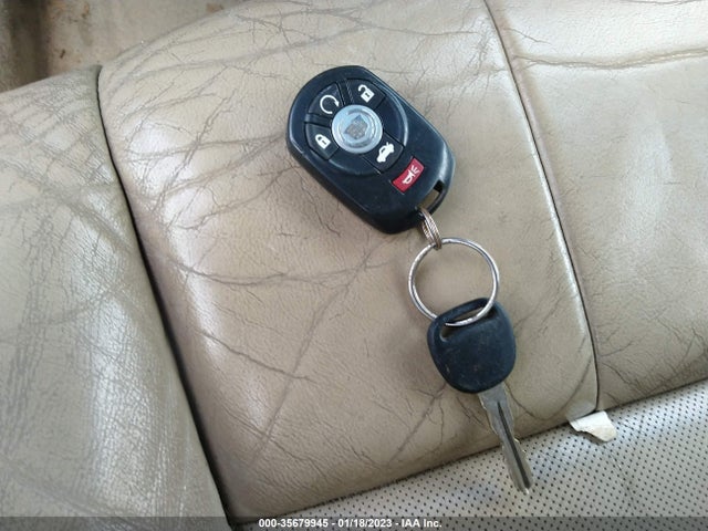 Cadillac STS 2006 1G6DW677160108368 Image 3