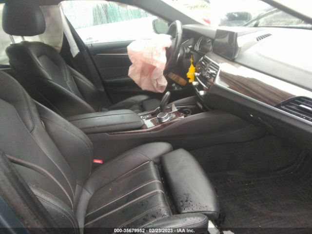 WBAJA7C59JWA71116 BMW 5 Series 530i Xdrive