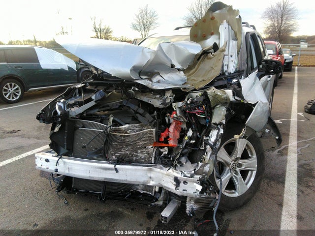 2022 Toyota Highlander, VIN: 5TDBZRBH8NS205947