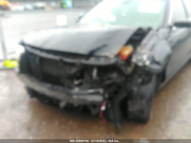 Chrysler 300 2013 2C3CCABG9DH707821 Image 8