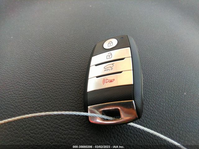 KNDCC3LC5K5262839 KIA NIRO EX