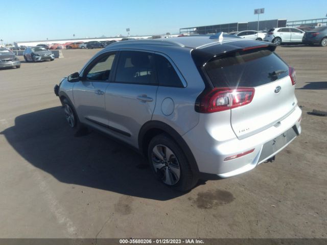 KNDCC3LC5K5262839 KIA NIRO EX
