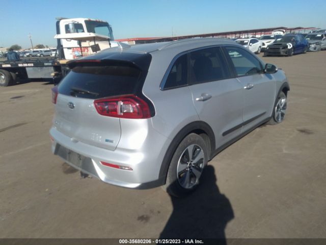 KNDCC3LC5K5262839 KIA NIRO EX