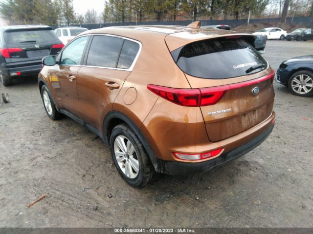 KNDPMCAC8H7040598 KIA Sportage Lx