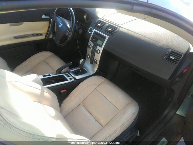 2012 VOLVO C70 T5 VIN: YV1672MCXCJ125781