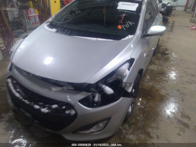 2014 HYUNDAI ELANTRA GT VIN: KMHD35LH3EU199404