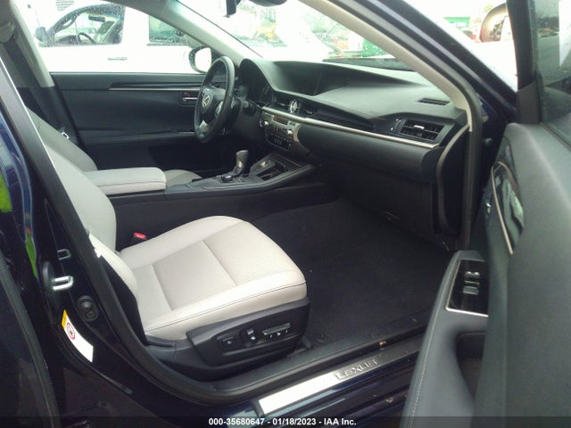 2018 Lexus ES, VIN: 58ABK1GG6JU095156
