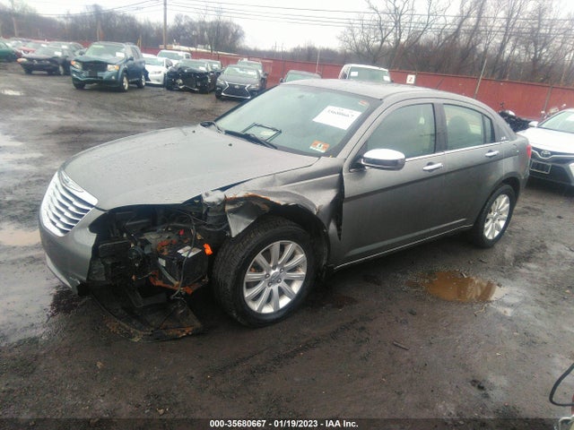 2013 CHRYSLER 200 LIMITED VIN: 1C3CCBCG6DN738259