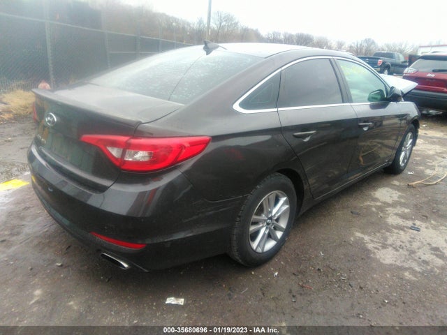 2015 HYUNDAI SONATA 2.4L SE VIN: 5NPE24AF5FH120480