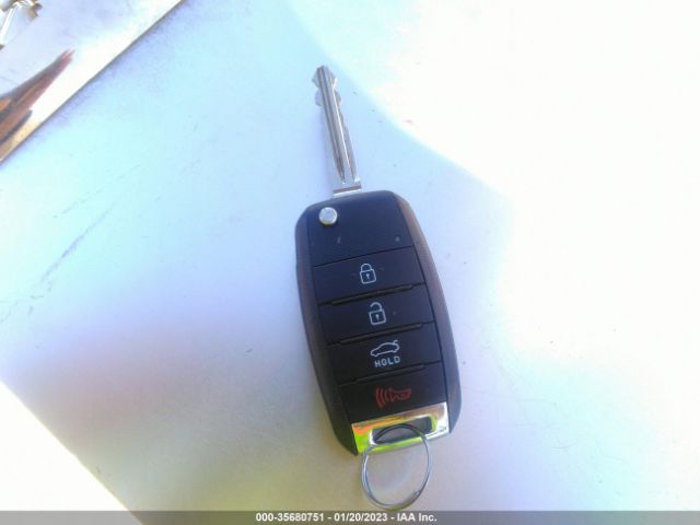3KPFK4A77HE036780 KIA FORTE LX