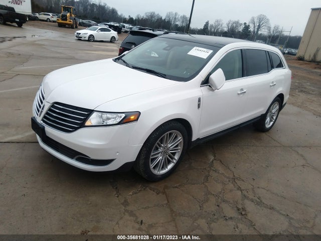 2019 Lincoln MKT, VIN: 2LMHJ5AT0KBL02010