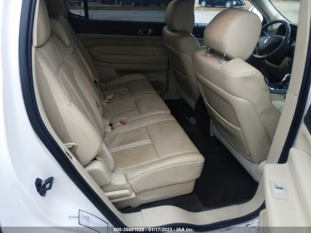 2019 Lincoln MKT, VIN: 2LMHJ5AT0KBL02010
