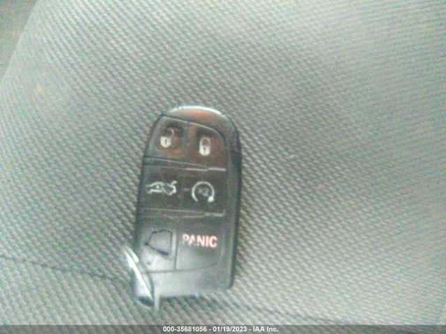 2C3CDXHG0FH777525 Dodge Charger Sxt