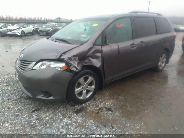 2017 Toyota Sienna, VIN: 5TDKZ3DC5HS766609