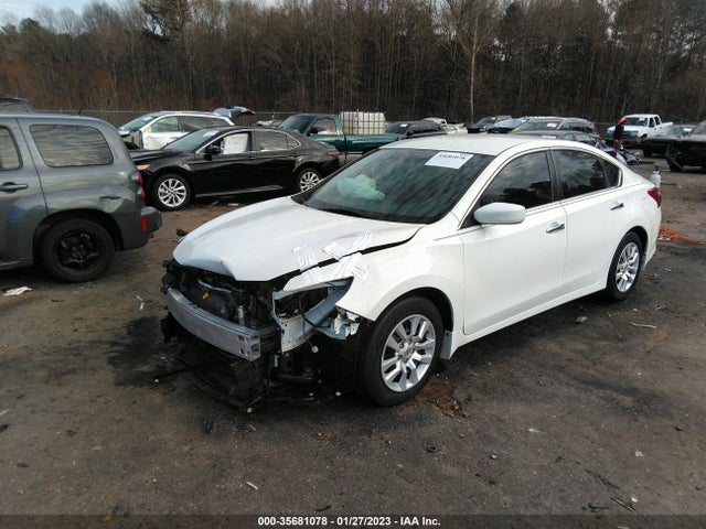 2018 Nissan Altima, VIN: 1N4AL3AP4JC290743