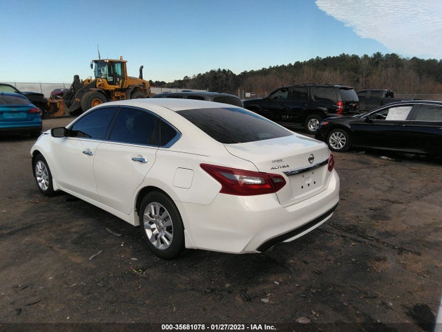 2018 Nissan Altima, VIN: 1N4AL3AP4JC290743