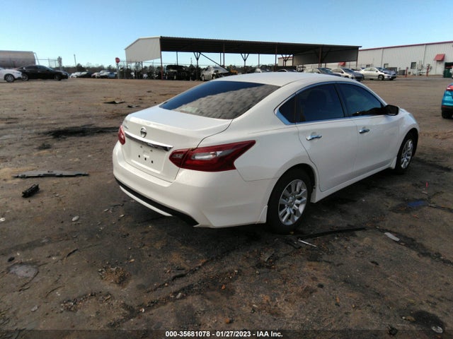 2018 Nissan Altima, VIN: 1N4AL3AP4JC290743