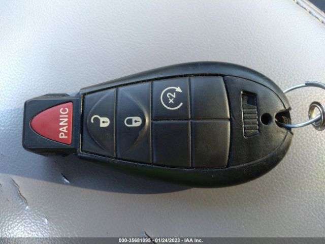 1C4RJFAT1CC111868 Jeep Grand Cherokee Laredo