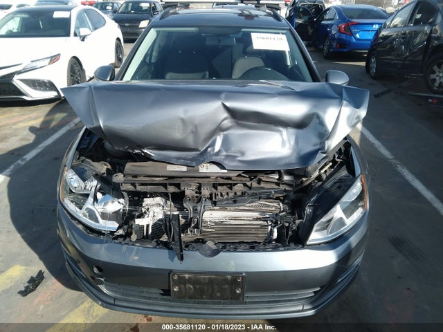 3VWC17AU9GM517595 Volkswagen Golf Sportwagen Tsi S