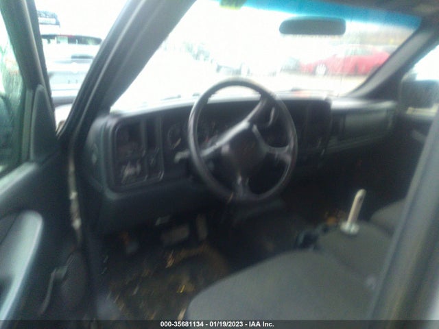 2001 CHEVROLET SILVERADO 1500 VIN: 2GCEC19V811143933