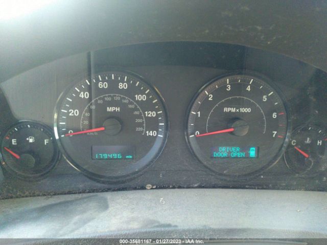 1J8HR48N95C722565 Jeep Grand Cherokee Laredo