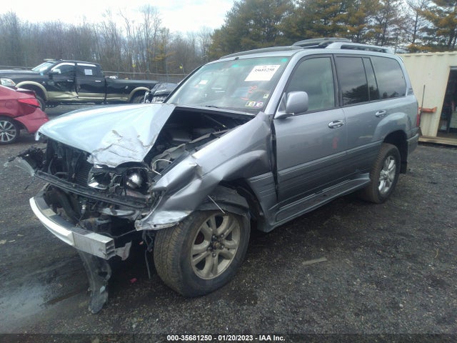 Lexus LX 470 2005 JTJHT00W854001201 Image 2