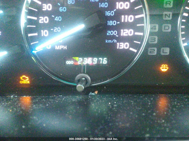 Lexus LX 470 2005 JTJHT00W854001201 Image 8