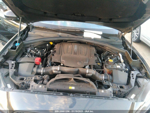 2017 JAGUAR F-PACE SADCL2BV2HA064639 Photo 9