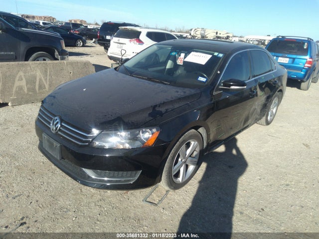 1VWBH7A30DC027249 Volkswagen Passat Se W/sunroof & Nav