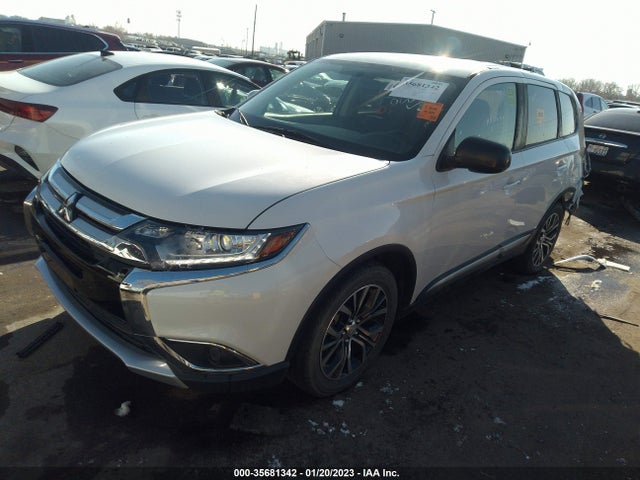 2017 Mitsubishi Outlander, VIN: JA4AZ2A37HZ026790