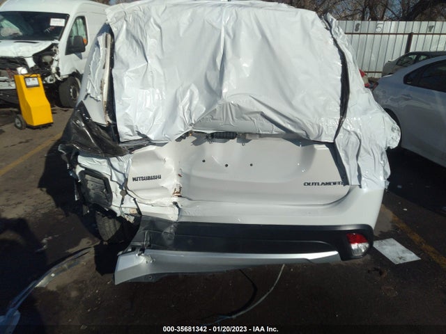2017 Mitsubishi Outlander, VIN: JA4AZ2A37HZ026790
