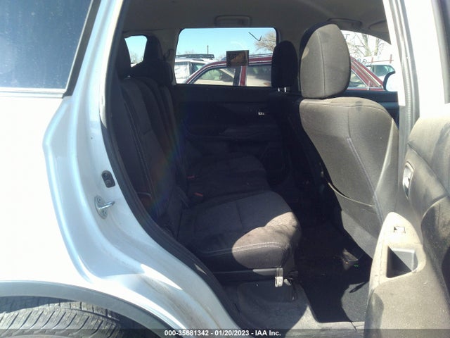 2017 Mitsubishi Outlander, VIN: JA4AZ2A37HZ026790