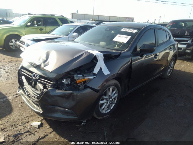 2018 MAZDA MAZDA3 5-DOOR SPORT VIN: 3MZBN1K77JM207068