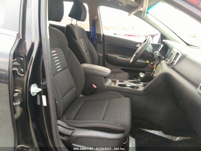 2018 KIA SPORTAGE LX VIN: KNDPMCAC9J7460036