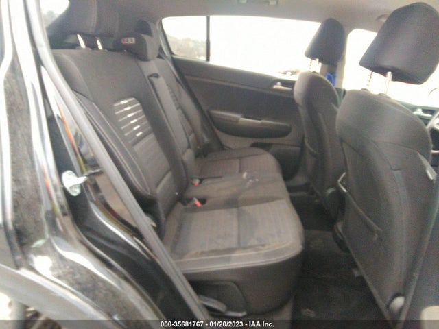 2018 KIA SPORTAGE LX VIN: KNDPMCAC9J7460036