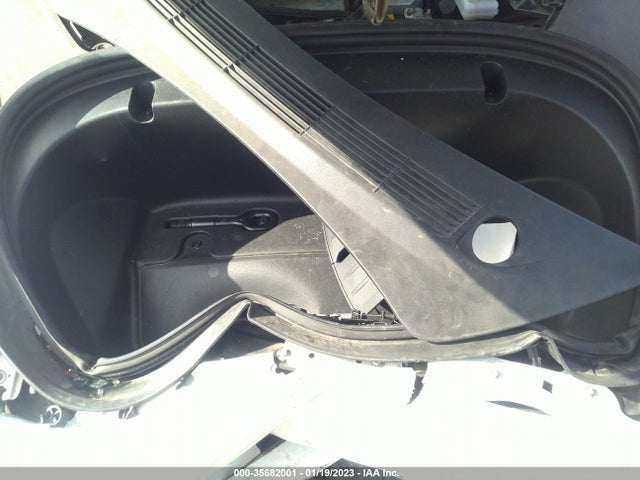 Tesla Model 3 Performance 2020 5YJ3E1EC7LF627548 Image 10