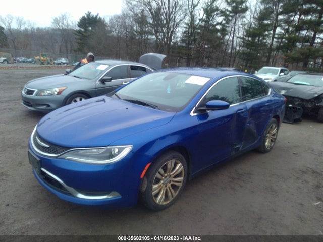 Chrysler 200 Limited 2015 1C3CCCABXFN667938 Image 2