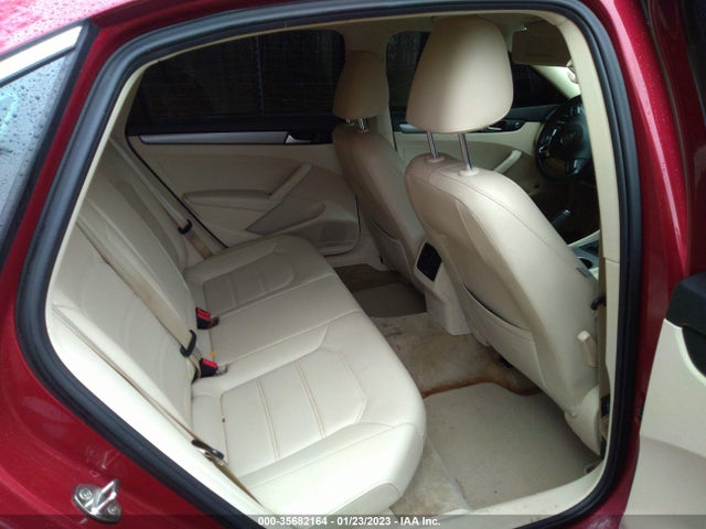 1VWBV7A31FC090534 Volkswagen Passat 2.0l Tdi Se W/sunroof