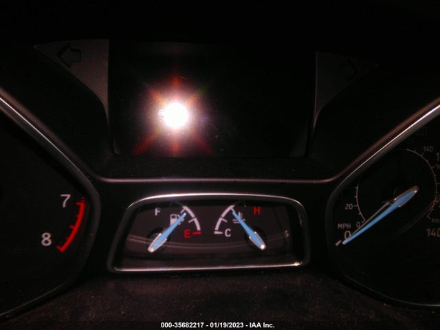 2016 FORD FOCUS TITANIUM VIN: 1FADP3N21GL247311