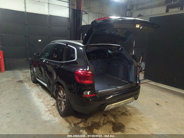 2018 BMW X3, VIN: 5UXTR9C54JLD63840