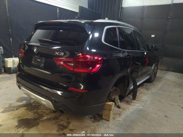 2018 BMW X3, VIN: 5UXTR9C54JLD63840
