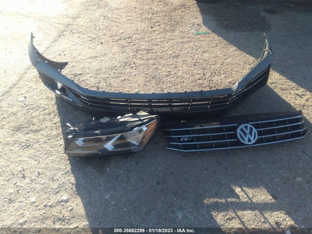 1VWDT7A32HC009669 Volkswagen Passat R-line W/comfort Pkg