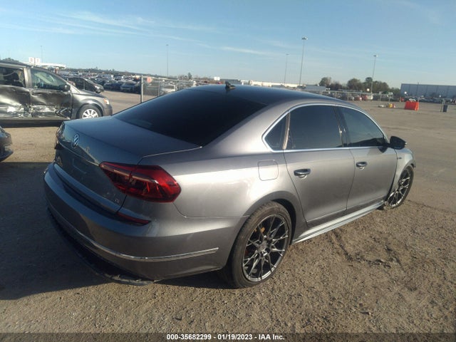 1VWDT7A32HC009669 Volkswagen Passat R-line W/comfort Pkg