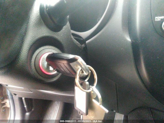 KNDJN2A26F7168520 KIA Soul Base