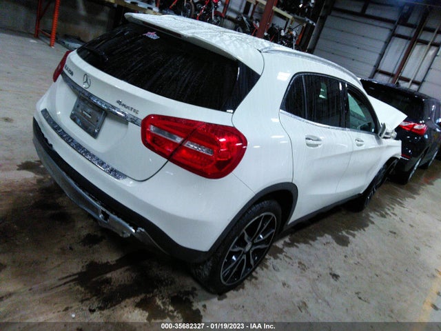 2016 Mercedes-Benz GLA-Class, VIN: WDCTG4GB8GJ245425