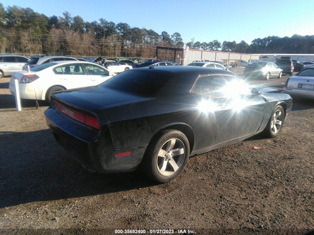 2013 DODGE CHALLENGER SXT VIN: 2C3CDYAG9DH592967