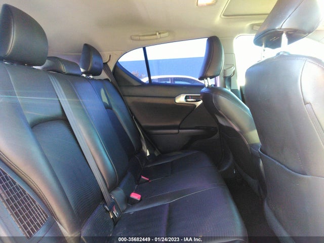 JTHKD5BH9B2035509 Lexus CT 200H